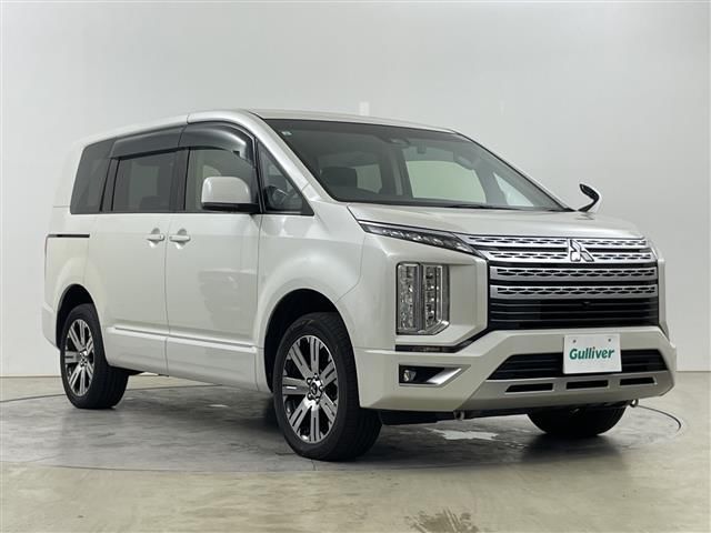 2021 Mitsubishi Delica D:5 G 4WD Sedan for sale, Japanese used car export - photo 1 of 24 | GULJI TRADERS