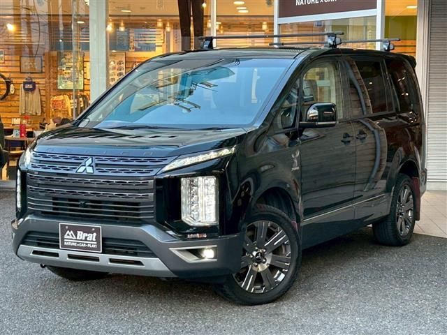 2021 Mitsubishi Delica D:5 4WD Sedan for sale, Japanese used car export - photo 1 of 24 | GULJI TRADERS