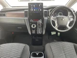 2021 Mitsubishi Delica D:5 G 4WD Sedan for sale, Japanese used car export - photo 3 of 24 | GULJI TRADERS