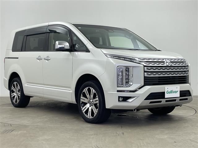 2021 Mitsubishi Delica D:5 P 4WD - photo 1 2021 Mitsubishi Delica D:5 P 4WD Sedan for sale, Japanese used car export - photo 1 of 24 | GULJI TRADERS