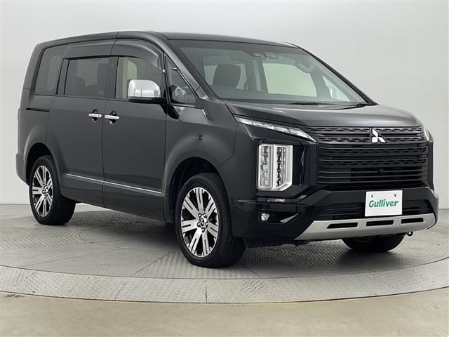 2021 Mitsubishi Delica D:5 P 4WD Sedan for sale, Japanese used car export - photo 1 of 24 | GULJI TRADERS