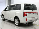2021 Mitsubishi Delica D:5 P 4WD Sedan for sale, Japanese used car export - photo 6 of 12 | GULJI TRADERS