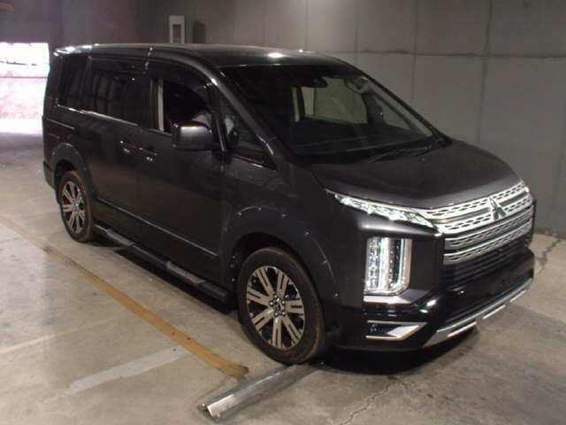 2021 Mitsubishi Delica D:5 4WD Sedan for sale, Japanese used car export | GULJI TRADERS