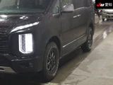 2021 Mitsubishi Delica D:5 P 4WD Sedan for sale, Japanese used car export - photo 7 of 9 | GULJI TRADERS