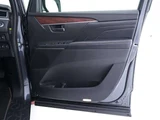 2022 Mitsubishi Delica D:5 2.2 Diesel Turbo 4WD Sedan for sale, Japanese used car export - photo 32 of 36 | GULJI TRADERS