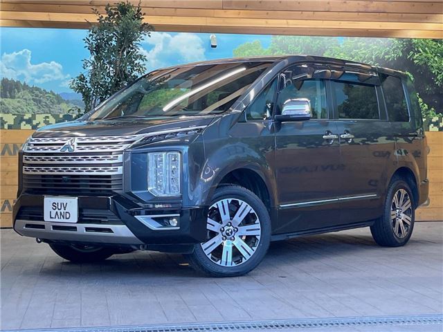 2022 Mitsubishi Delica D:5 P Sedan for sale, Japanese used car export - photo 1 of 30 | GULJI TRADERS