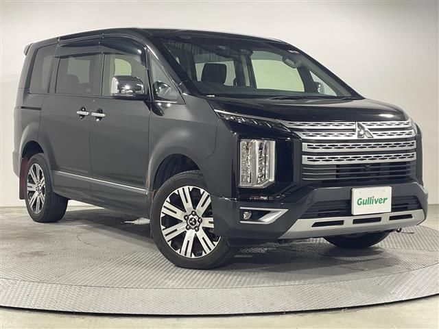 2022 Mitsubishi Delica D:5 P 4WD Sedan for sale, Japanese used car export - photo 1 of 24 | GULJI TRADERS