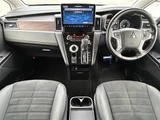 2022 Mitsubishi Delica D:5 4WD Sedan for sale, Japanese used car export - photo 3 of 24 | GULJI TRADERS