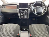 2022 Mitsubishi Delica D:5 P 4WD Sedan for sale, Japanese used car export - photo 5 of 24 | GULJI TRADERS
