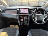 2022 Mitsubishi Delica D:5 4WD Sedan for sale, Japanese used car export - photo 5 of 24 | GULJI TRADERS