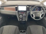 2022 Mitsubishi Delica D:5 P 4WD Sedan for sale, Japanese used car export - photo 5 of 24 | GULJI TRADERS