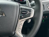 2022 Mitsubishi Delica D:5 P 4WD Sedan for sale, Japanese used car export - photo 16 of 24 | GULJI TRADERS
