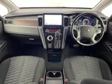 2022 Mitsubishi Delica D:5 P 4WD Sedan for sale, Japanese used car export - photo 5 of 24 | GULJI TRADERS