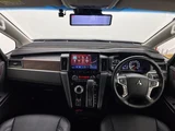 2022 Mitsubishi Delica D:5 4WD Sedan for sale, Japanese used car export - photo 5 of 24 | GULJI TRADERS