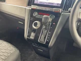 2022 Mitsubishi Delica D:5 P 4WD Sedan for sale, Japanese used car export - photo 17 of 22 | GULJI TRADERS