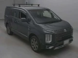 2022 Mitsubishi Delica D:5 4WD Sedan for sale, Japanese used car export - photo 3 of 13 | GULJI TRADERS