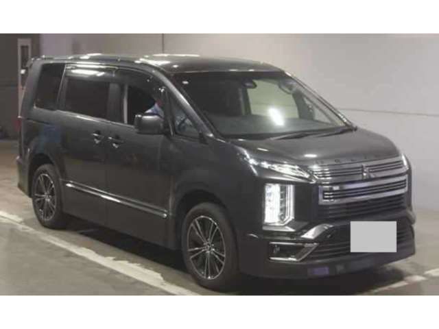 2022 Mitsubishi Delica D:5 G Sedan for sale, Japanese used car export | GULJI TRADERS