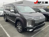 2022 Mitsubishi Delica D:5 4WD P Sedan for sale, Japanese used car export - photo 1 of 12 | GULJI TRADERS