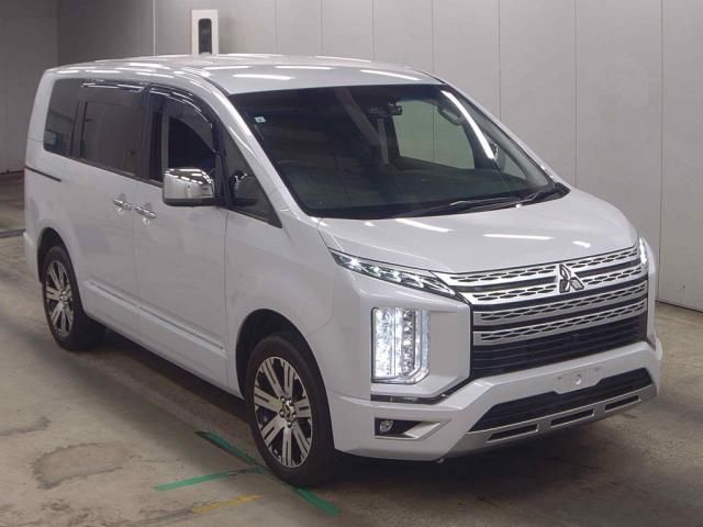 2022 Mitsubishi Delica D:5 P Sedan for sale, Japanese used car export | GULJI TRADERS