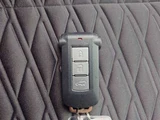 2023 Mitsubishi Delica D:5 2.2 P Diesel Turbo 4WD Sedan for sale, Japanese used car export - photo 48 of 53 | GULJI TRADERS