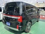 2023 Mitsubishi Delica D:5 2.2 P Diesel Turbo Sedan for sale, Japanese used car export - photo 12 of 27 | GULJI TRADERS