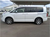 2023 Mitsubishi Delica D:5 2.2 P Diesel Turbo 4WD Sedan for sale, Japanese used car export - photo 3 of 43 | GULJI TRADERS
