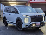 2023 Mitsubishi Delica D:5 P Sedan for sale, Japanese used car export - photo 11 of 31 | GULJI TRADERS