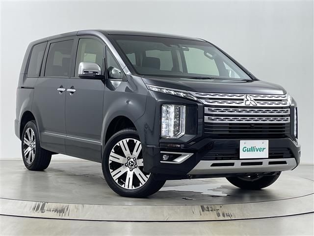 2023 Mitsubishi Delica D:5 P 4WD Sedan for sale, Japanese used car export - photo 1 of 24 | GULJI TRADERS
