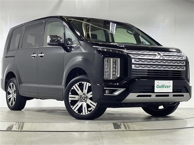 2023 Mitsubishi Delica D:5 P 4WD Sedan for sale, Japanese used car export - photo 1 of 24 | GULJI TRADERS
