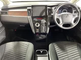 2023 Mitsubishi Delica D:5 P 4WD Sedan for sale, Japanese used car export - photo 5 of 24 | GULJI TRADERS