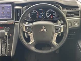 2023 Mitsubishi Delica D:5 G 4WD Sedan for sale, Japanese used car export - photo 11 of 23 | GULJI TRADERS