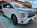 2023 Mitsubishi Delica D:5 2.2 P 4WD Sedan for sale, Japanese used car export - photo 5 of 11 | GULJI TRADERS