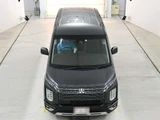2023 Mitsubishi Delica D:5 4WD Sedan for sale, Japanese used car export - photo 7 of 12 | GULJI TRADERS