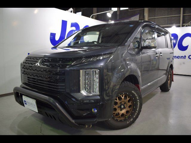 2023 Mitsubishi Delica D:5 4WD P - photo 1 2023 Mitsubishi Delica D:5 4WD P Sedan for sale, Japanese used car export - photo 1 of 24 | GULJI TRADERS