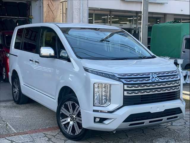 2024 Mitsubishi Delica D:5 P Sedan for sale, Japanese used car export | GULJI TRADERS