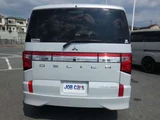2024 Mitsubishi Delica D:5 2.2 G Diesel Turbo 4WD Sedan for sale, Japanese used car export - photo 5 of 73 | GULJI TRADERS