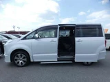 2024 Mitsubishi Delica D:5 2.2 G Diesel Turbo 4WD Sedan for sale, Japanese used car export - photo 32 of 73 | GULJI TRADERS