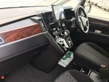 2024 Mitsubishi Delica D:5 2.2 P Diesel Turbo 4WD Sedan for sale, Japanese used car export - photo 12 of 36 | GULJI TRADERS