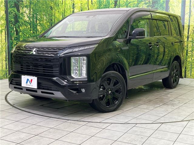 2024 Mitsubishi Delica D:5 Sedan for sale, Japanese used car export - photo 1 of 30 | GULJI TRADERS