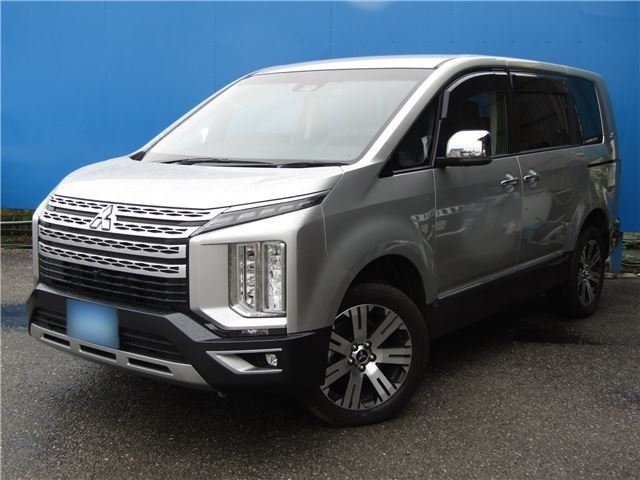 2024 Mitsubishi Delica D:5 P Sedan for sale, Japanese used car export - photo 1 of 19 | GULJI TRADERS
