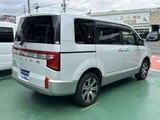 2024 Mitsubishi Delica D:5 2.2 P Diesel Turbo Sedan for sale, Japanese used car export - photo 13 of 37 | GULJI TRADERS