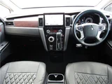 2024 Mitsubishi Delica D:5 P4WD Sedan for sale, Japanese used car export - photo 49 of 65 | GULJI TRADERS