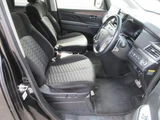 2024 Mitsubishi Delica D:5 2.2 P 4WD Sedan for sale, Japanese used car export - photo 4 of 30 | GULJI TRADERS
