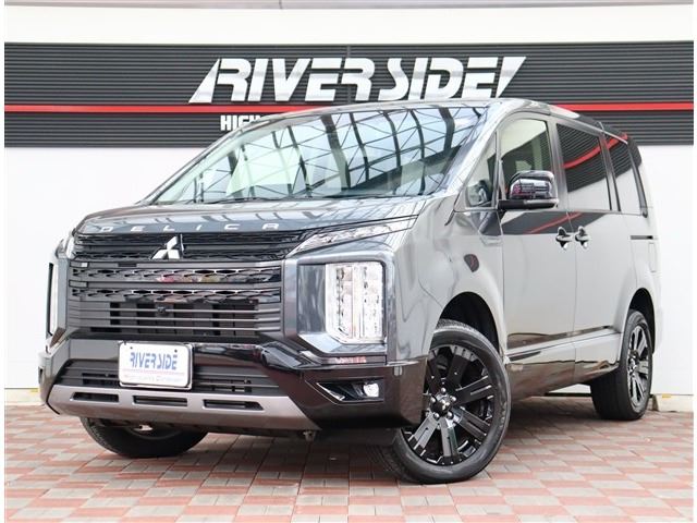 2024 Mitsubishi Delica D:5 2.2 Diesel Turbo 4 - photo 1 2024 Mitsubishi Delica D:5 2.2 Diesel Turbo 4 Sedan for sale, Japanese used car export - photo 1 of 46 | GULJI TRADERS