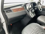 2024 Mitsubishi Delica D:5 P 4WD Sedan for sale, Japanese used car export - photo 23 of 23 | GULJI TRADERS