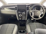 2024 Mitsubishi Delica D:5 4WD Sedan for sale, Japanese used car export - photo 5 of 24 | GULJI TRADERS