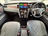 2024 Mitsubishi Delica D:5 P 4WD Sedan for sale, Japanese used car export - photo 3 of 24 | GULJI TRADERS