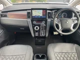 2024 Mitsubishi Delica D:5 P 4WD Sedan for sale, Japanese used car export - photo 3 of 24 | GULJI TRADERS