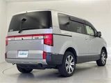 2024 Mitsubishi Delica D:5 P 4WD Sedan for sale, Japanese used car export - photo 21 of 24 | GULJI TRADERS