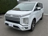 2024 Mitsubishi Delica D:5 2.2 P 4WD Sedan for sale, Japanese used car export - photo 4 of 30 | GULJI TRADERS